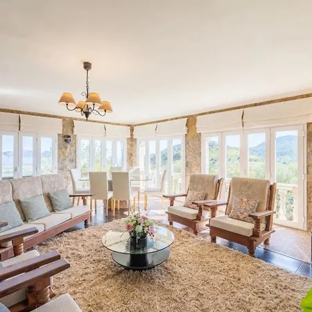 Holiday home Hervorragende Auf Einem Huegel Mit 360-grad-blick Ueber Zwei Buchten Alcudia (Mallorca)